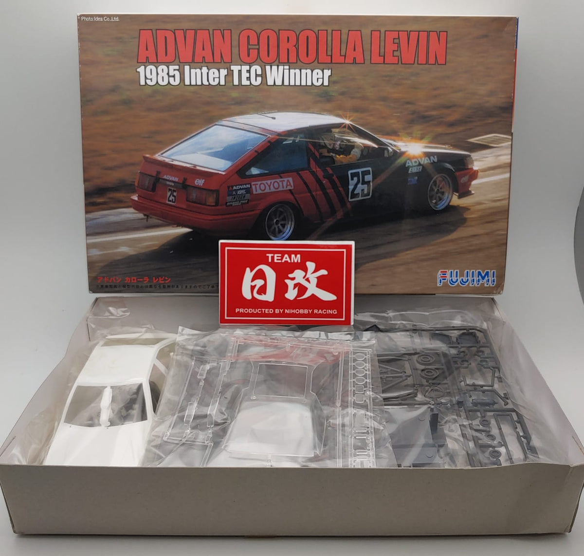 FUJIMI TOYOTA 1/24 ADVAN COROLLA LEVIN AE86. 1985 INTER TEC WINNER VER