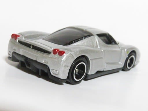 TOMICA No. 11 FERRARI ENZO First Launch Edition with 2019 Sticker