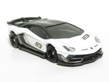 TOMICA No. 70 LAMBORGHINI AVANTADOR SVJ First Launch Edition with 2019 Sticker NIHOBBY 日改