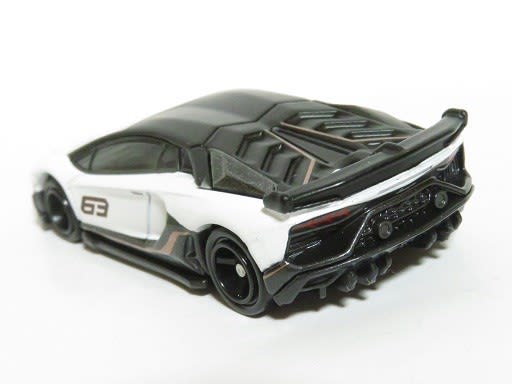 TOMICA No. 70 LAMBORGHINI AVANTADOR SVJ First Launch Edition with