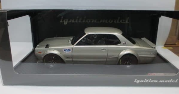 正規品得価IG 1/43 Nissan Skyline 2000 GT-R (KPGC10) Gold IG**** アクリル台座 限定モデル 新品・未展示品 モデル詳細不明 IG0198の特注モデル hpi・racing