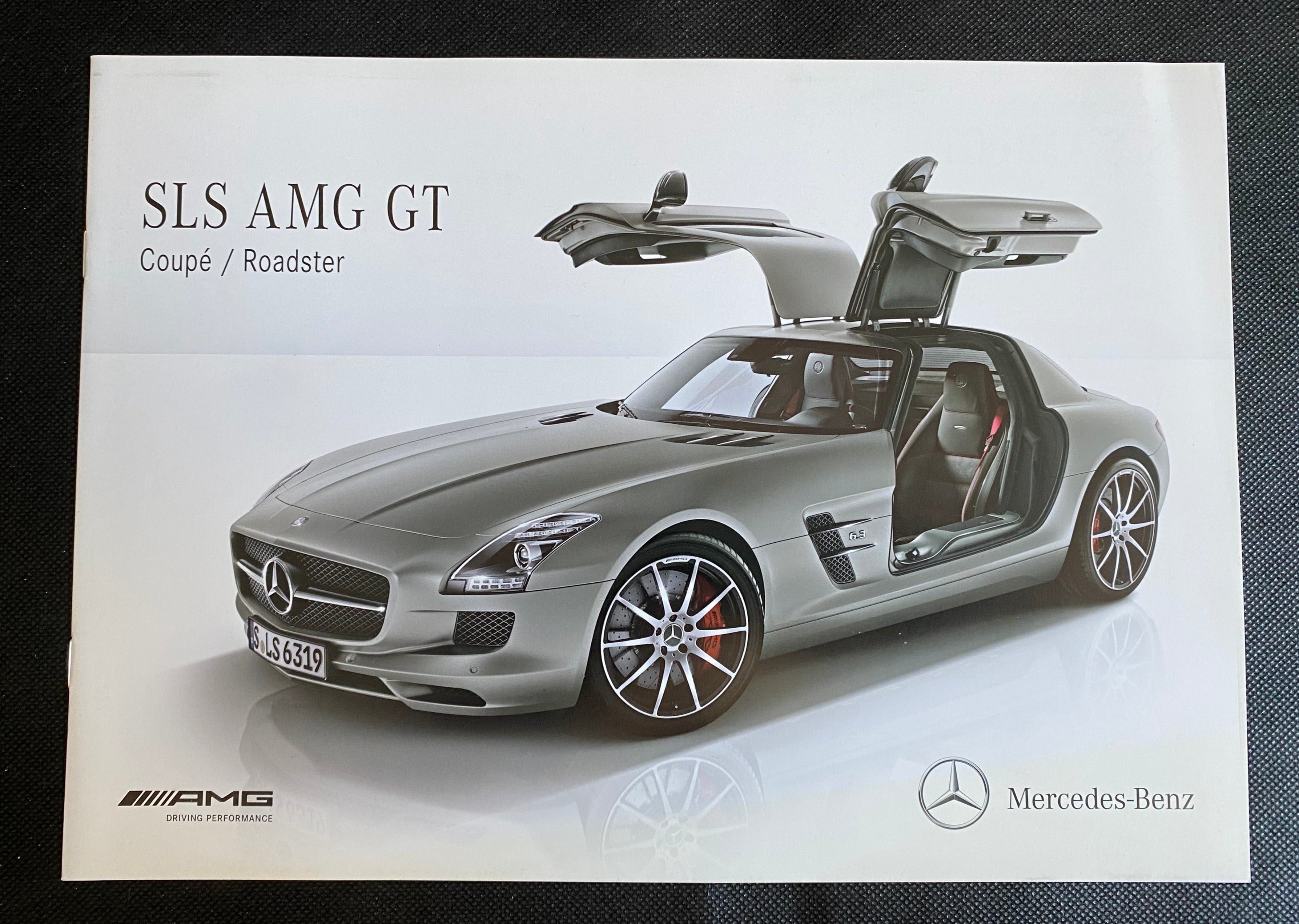 Minichamps Mercedes Benz SLS AMG Roadster Silver 1:18