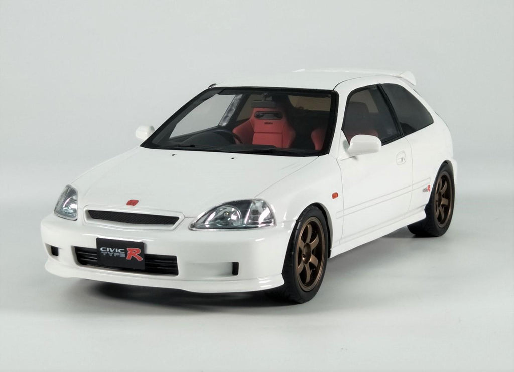 Honda Civic Type R FL5 on a set of 18 RAYS TE37 SAGA Honda Civic Type R FL5 on a set of 18 RAYS TE37 SAGA